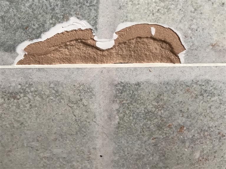 瓷砖贴了几年怎么会出现开裂(瓷砖贴好一年多了裂开了怎么办) 瓷砖贴了几年怎么会出现开裂(瓷砖贴好一年多了裂开了怎么办)