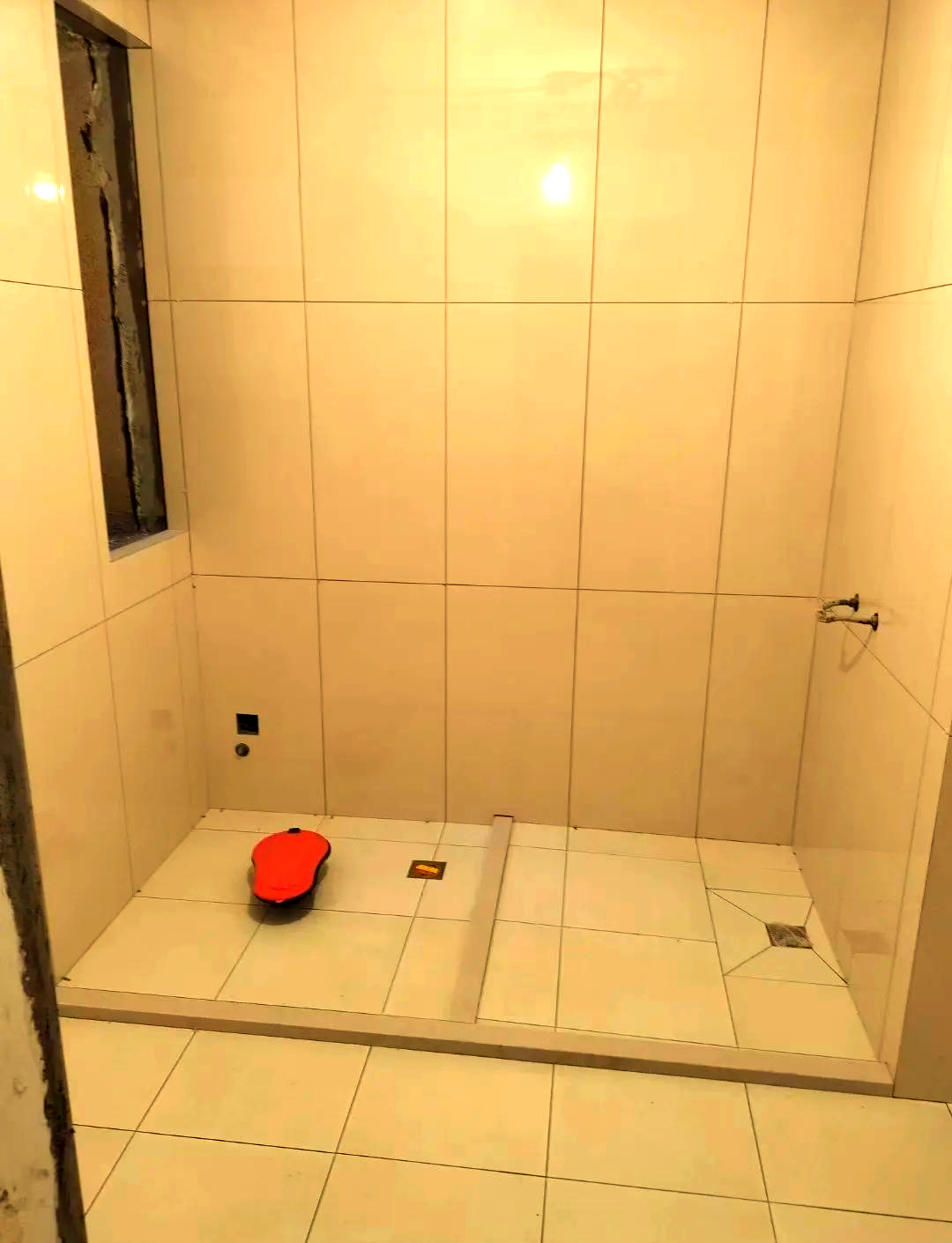 找贴瓷砖师傅在哪个网上找比较好(找贴瓷砖师傅在哪个网上找比较好呢)